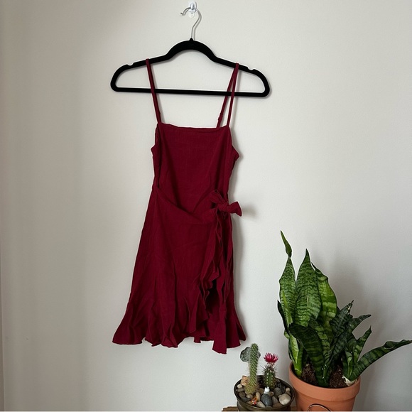 SOLD ON FB MARKETPLACE ✨ Princess Polly Caedere Mini Dress - Picture 2 of 5